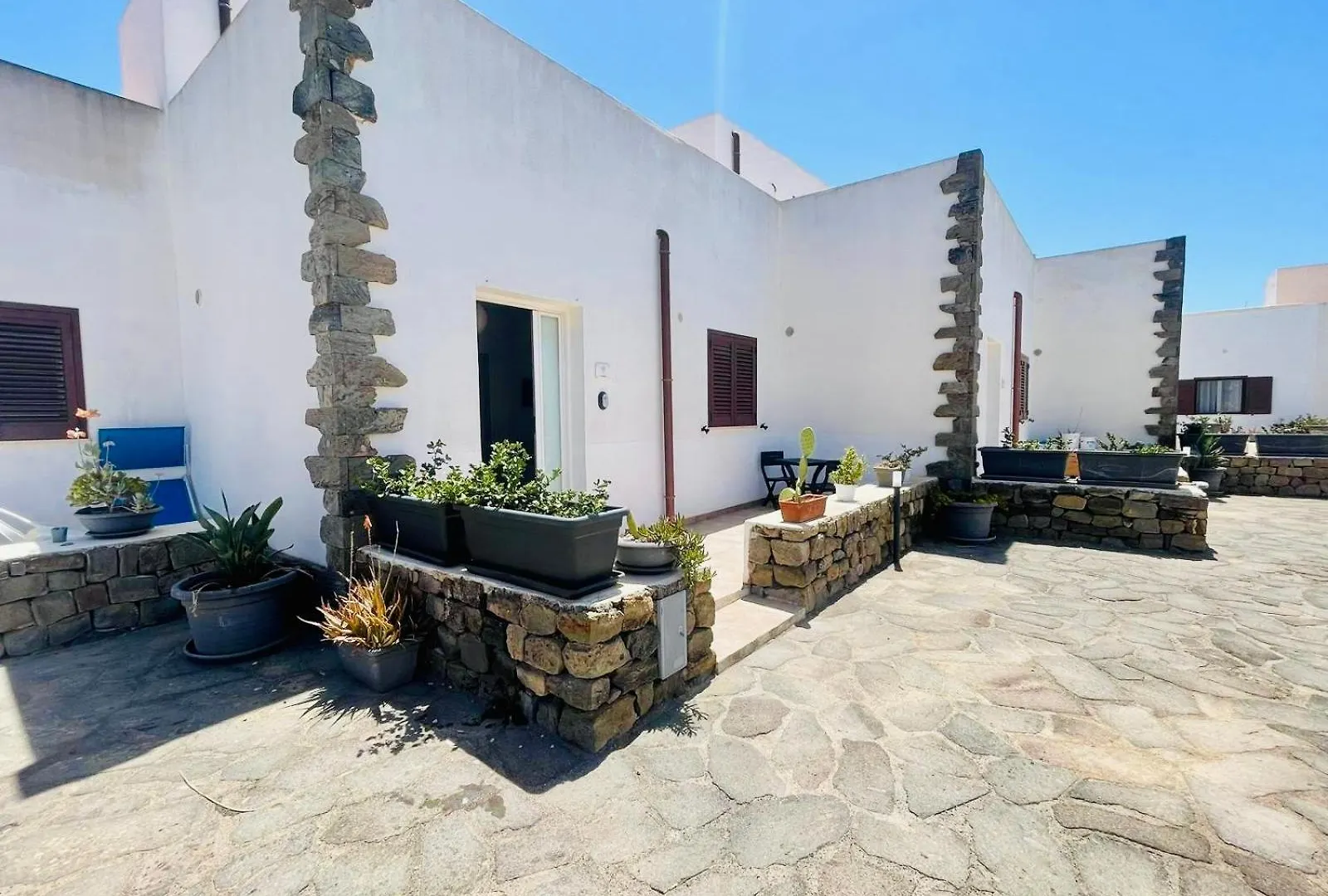 Licinio'S Apartments Pantelleria Semesterbostad